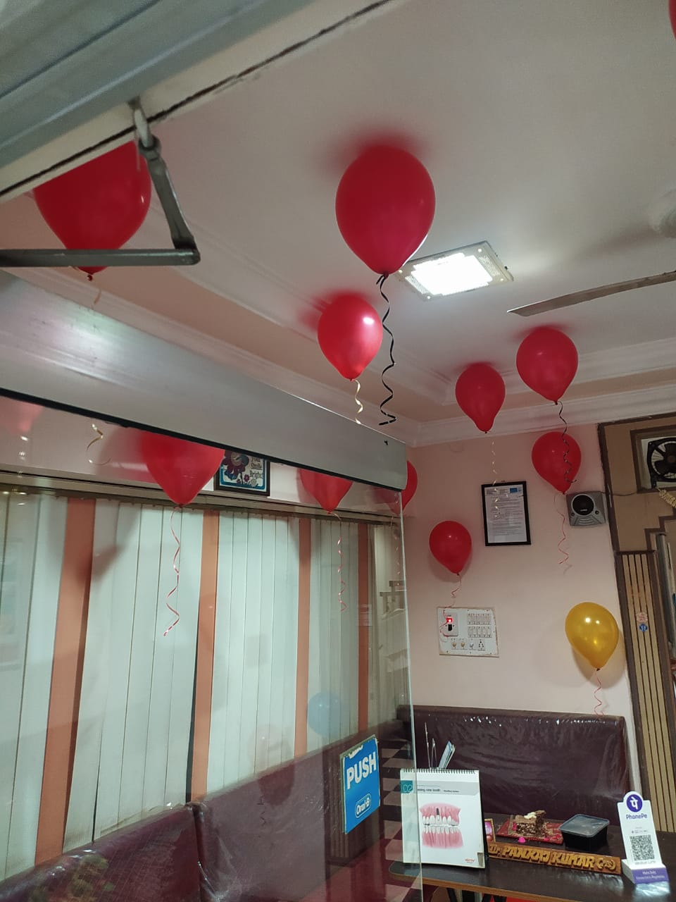 06 Gallery